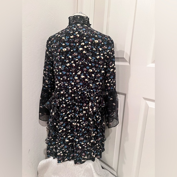 Zara Floral Long Sleeve Dress - Picture 2 of 9